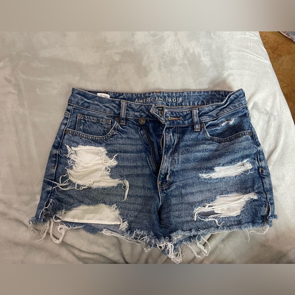 women’s blue jean shorts